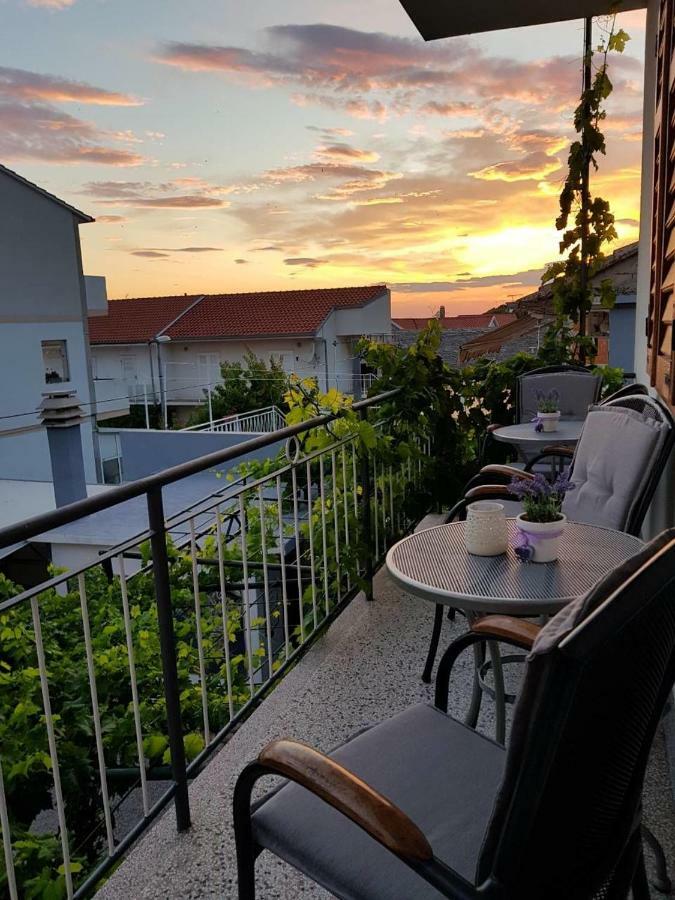 Apartment Antonija プリモシュテン エクステリア 写真